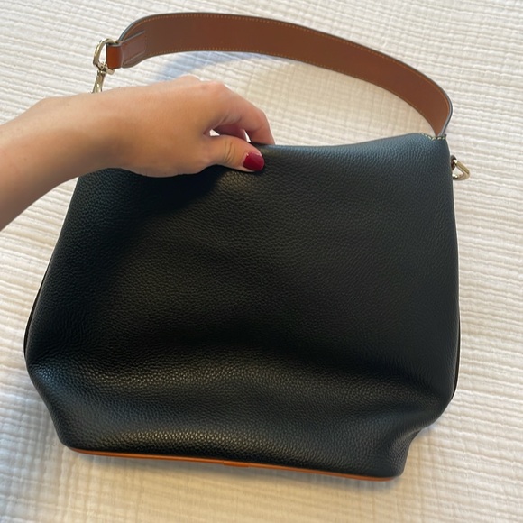 Dooney & Burke black leather shoulder bag - Picture 6 of 7